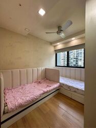 Prive (D19), Condominium #618959851